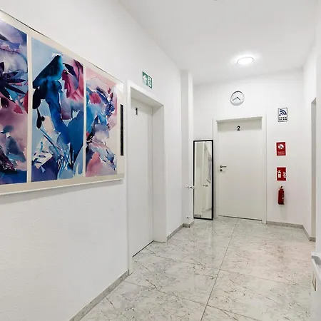 Πανσιόν Haus Rosa 3*