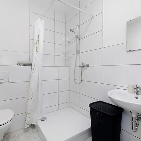 Haus Rosa Πανσιόν 3*