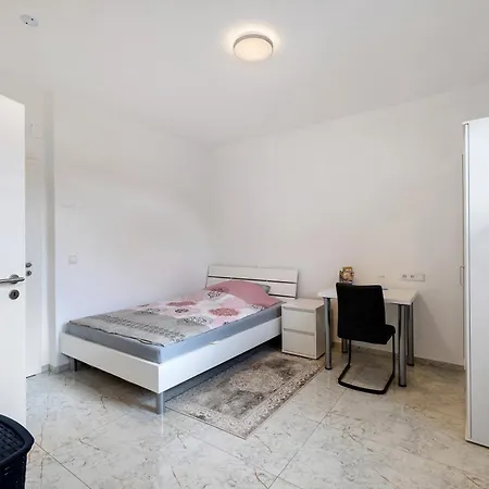 Haus Rosa Pensión 3*